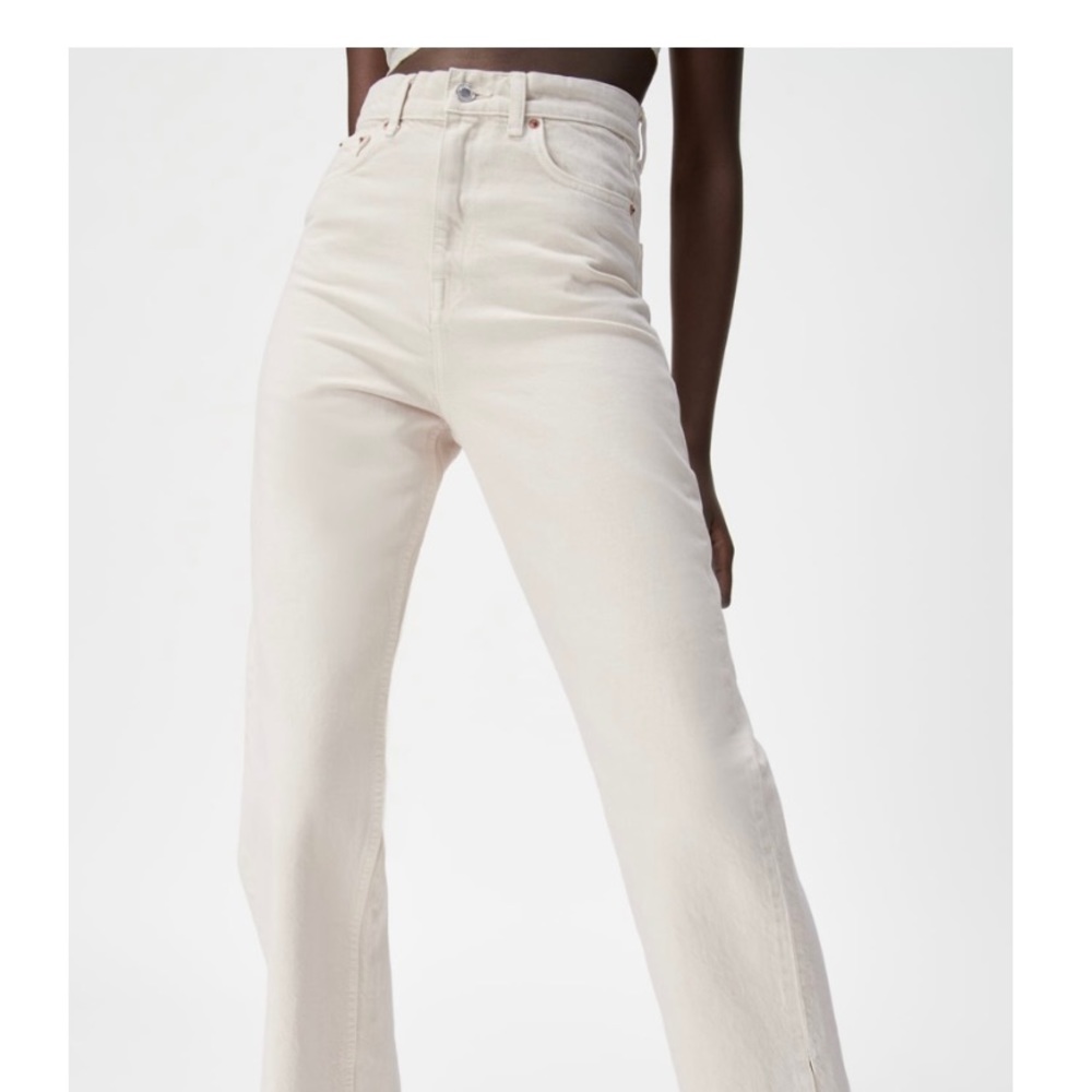 NWT WHITE ZARA JEANS